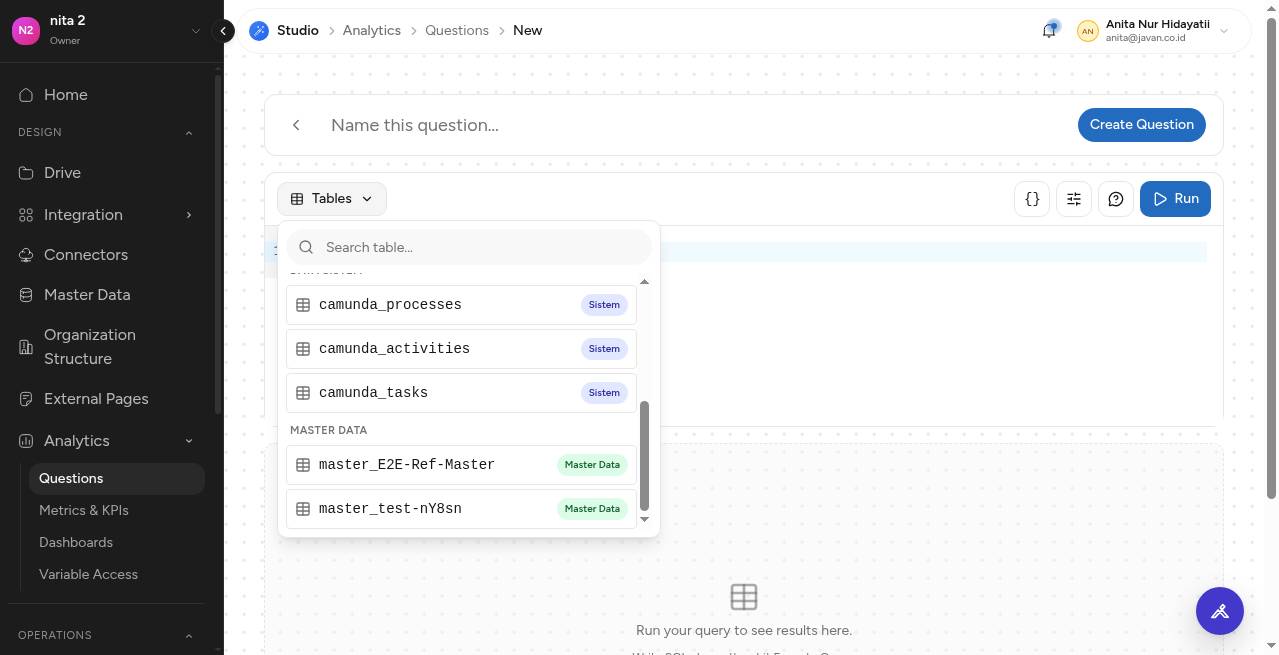 Dropdown Tables dengan grup Master Data berisi master_E2E-Ref-Master dan master_test-nY8sn berbadge Master Data