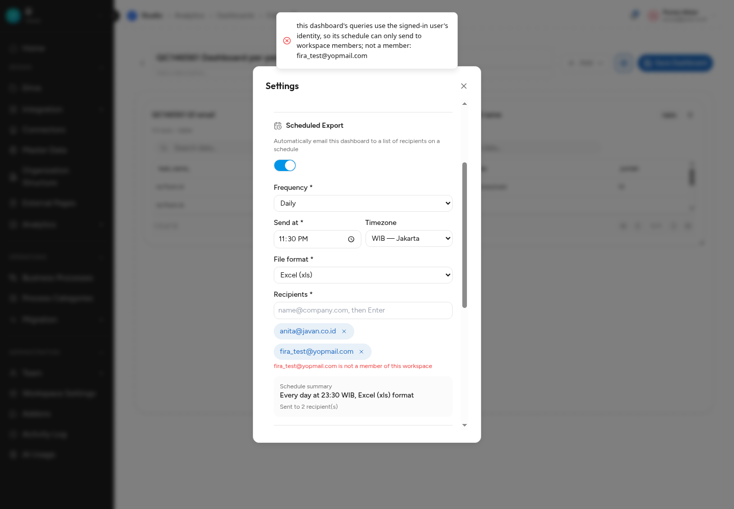 Dialog Settings dengan toast penolakan dan chip penerima fira_test@yopmail.com bertanda not a member of this workspace